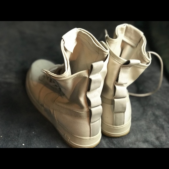 *ONE DAY ONLY SALE* SF AIRE FORCE 1 - Picture 3 of 4